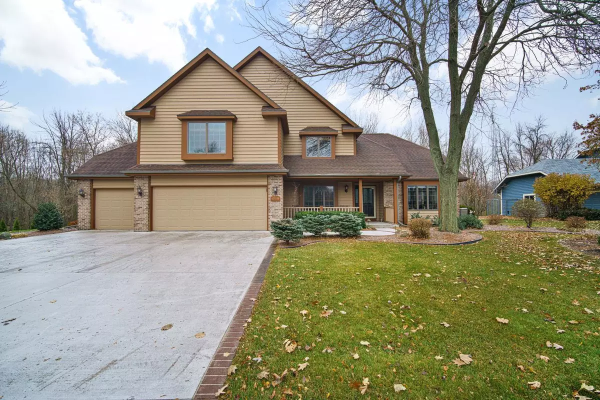 Sheboygan Falls, WI 53085,699 River Oaks Dr