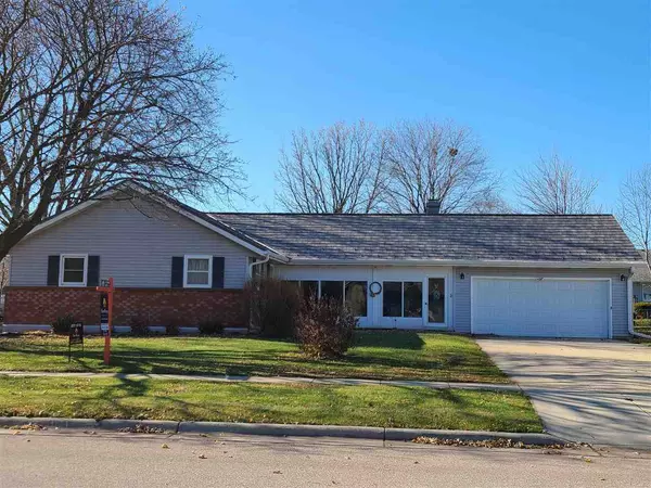 Clinton, WI 53525,428 Arthur Dr