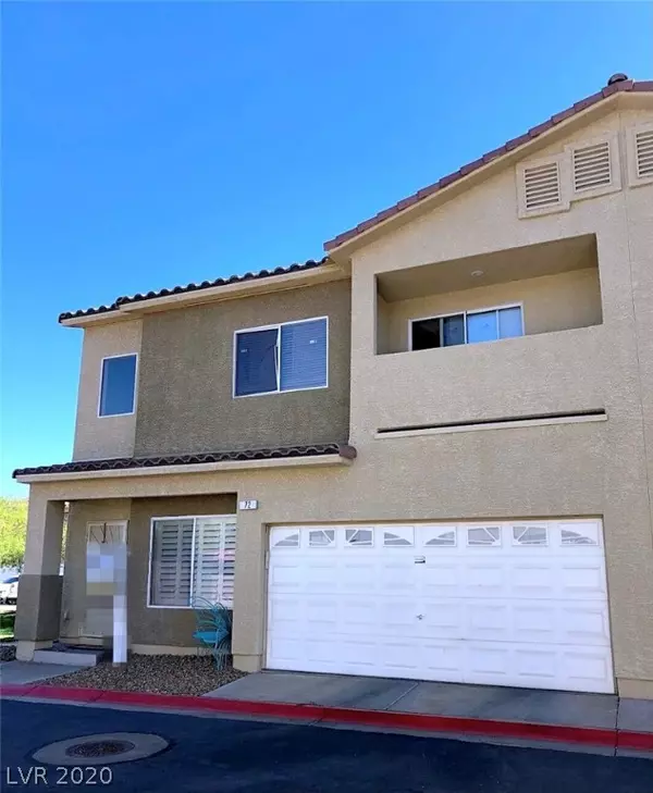 72 Falcon Feather Way, Henderson, NV 89012