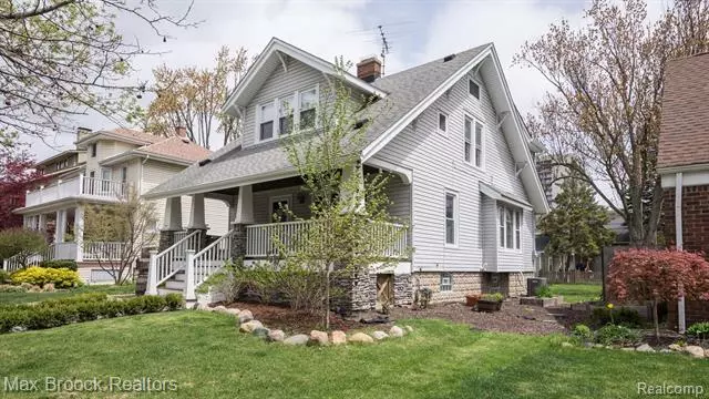 517 S LAUREL ST, Royal Oak, MI 48067