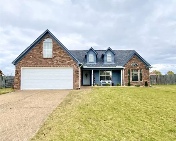 50 CAITLYN GENEVA CV, Oakland, TN 38060