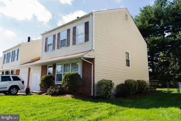 15 CLARION CT, Newark, DE 19713