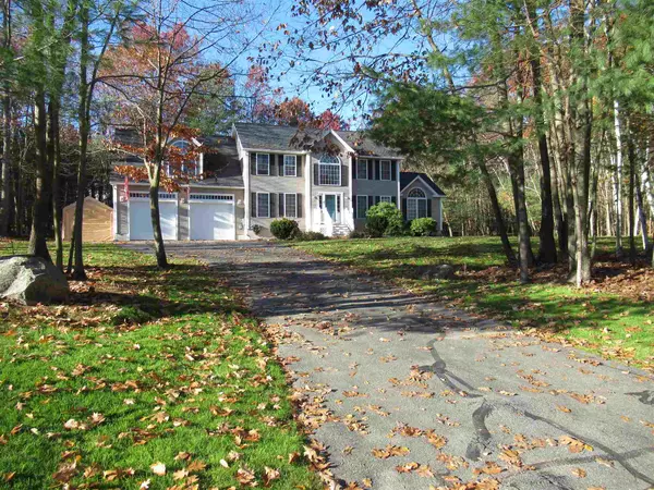 Pelham, NH 03076,8 Harley RD