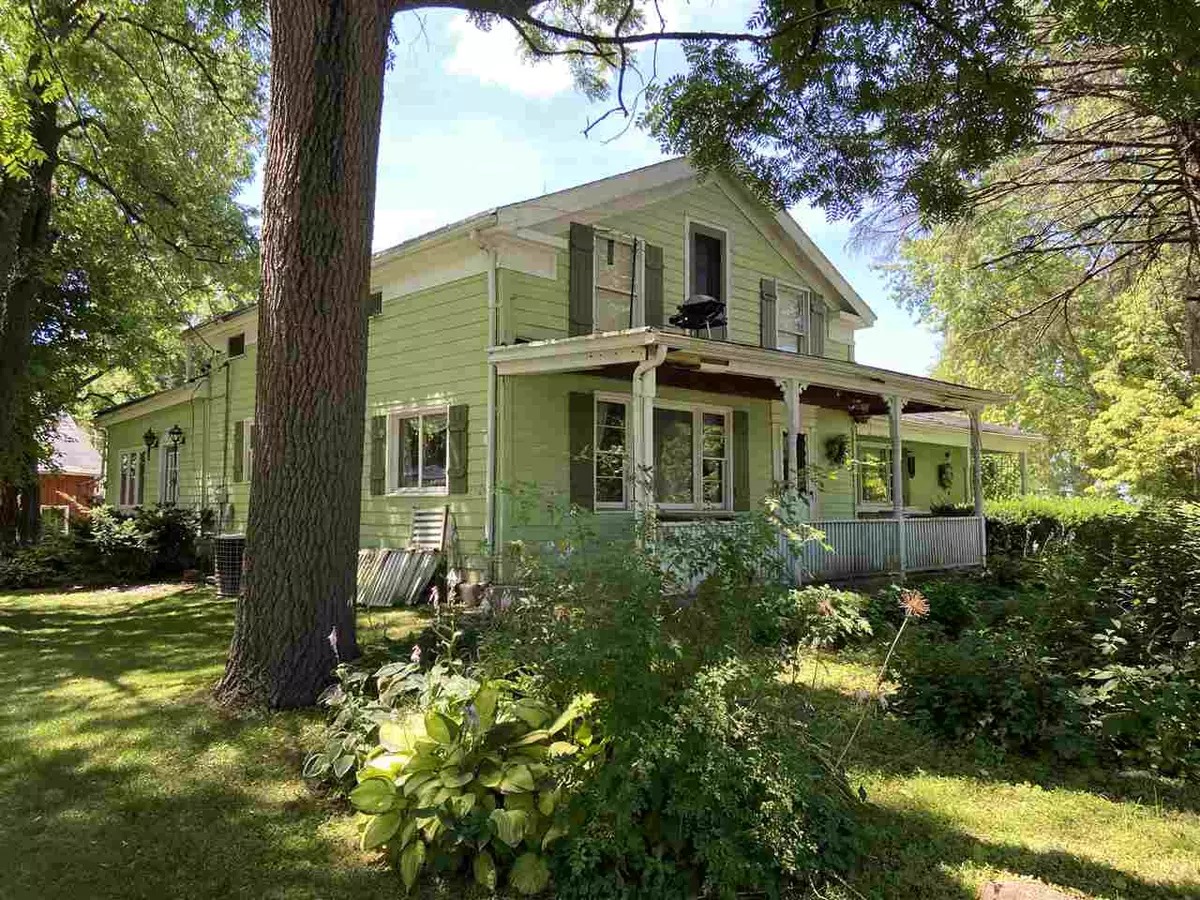 Darien, WI 53114-1335,W9421 County Road X