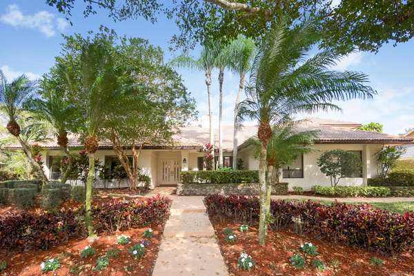 3165 Saint James DR, Boca Raton, FL 33434