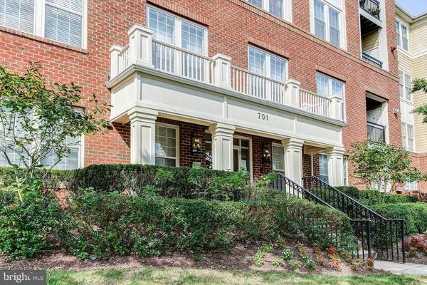 701 FALLSGROVE DR #205, Rockville, MD 20850