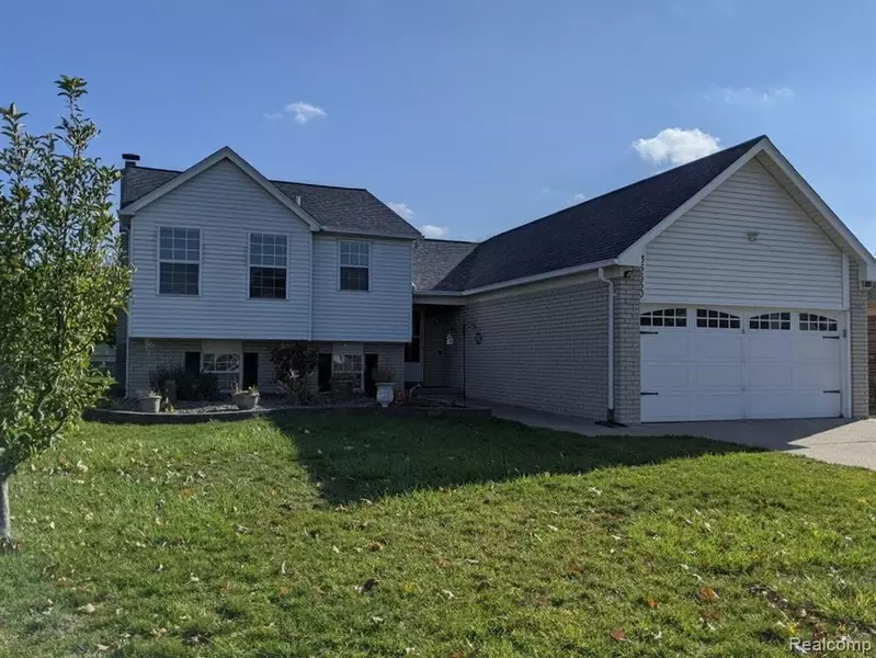 35650 BUXTON Drive, Sterling Heights, MI 48310