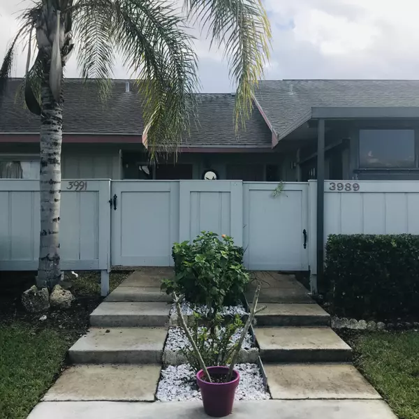 3989 NW Cinnamon Tree CIR, Jensen Beach, FL 34957