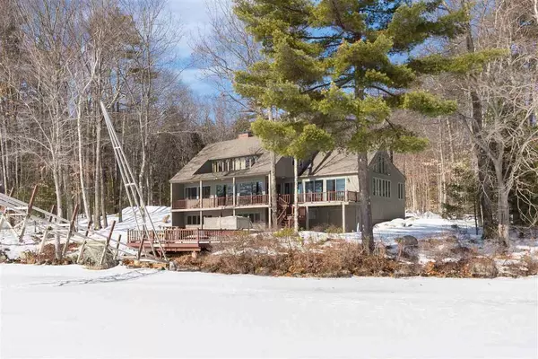 22 Clement RD, Moultonborough, NH 03254