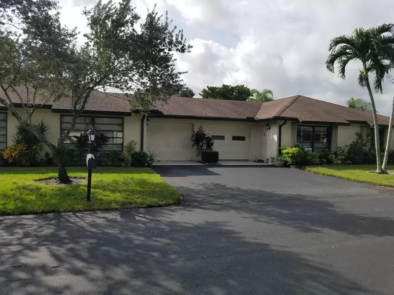 4706 Greentree LN B, Boynton Beach, FL 33436