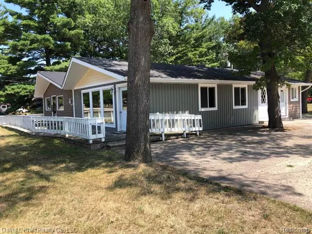 7039 Main ST, Caseville, MI 48725