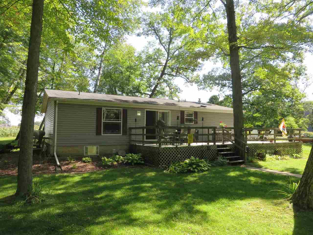 N4580 ELM ST, Princeton, WI 54968