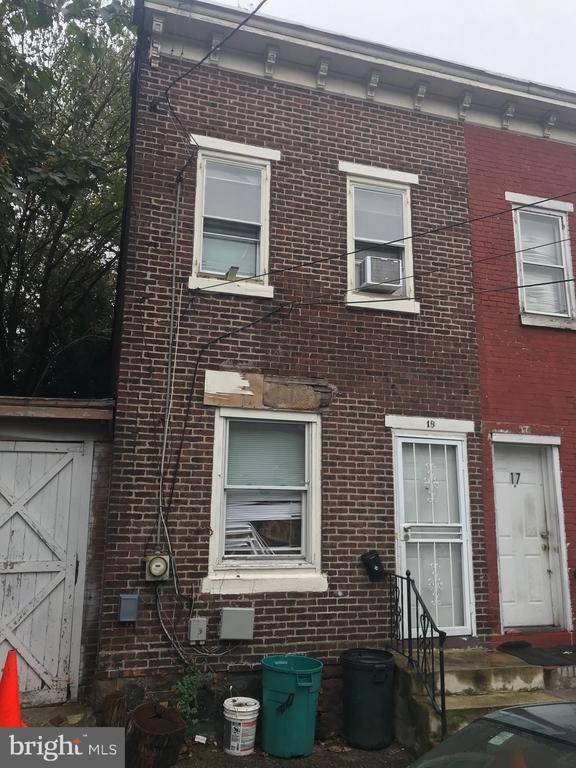 19 FURMAN ST, Trenton, NJ 08611