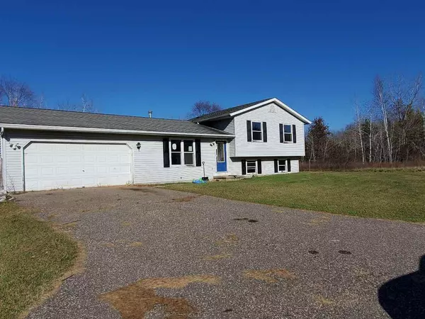 W2328 58th St, Lyndon Station, WI 53944