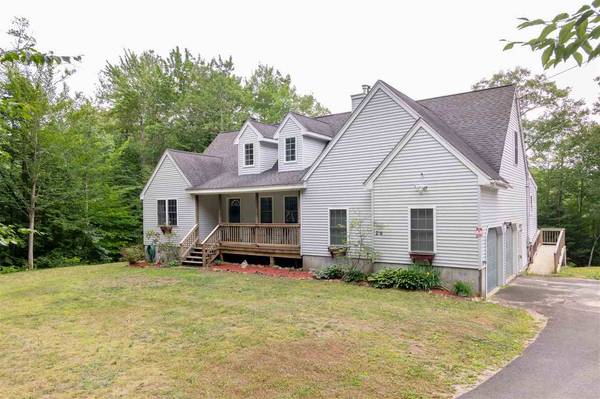 20 Lockes Corner RD, Alton, NH 03809