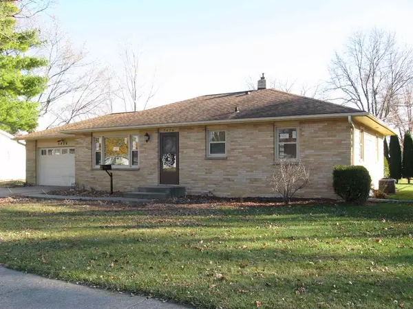 2426 Rutledge Ave, Janesville, WI 53545