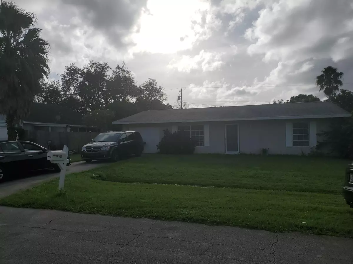 Port Saint Lucie, FL 34983