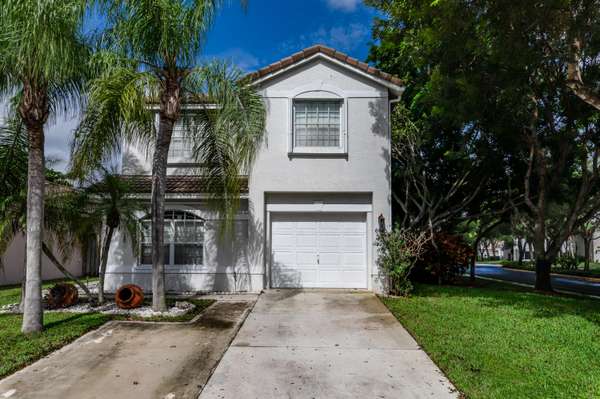 6865 Long Key ST, Lake Worth, FL 33467