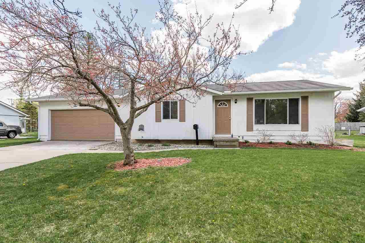 600 Hollybrook Drive, Midland, MI 48642