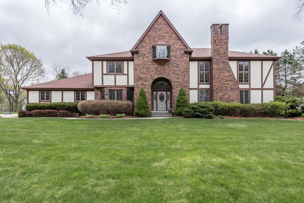 4308 Linden Drive, Midland, MI 48640
