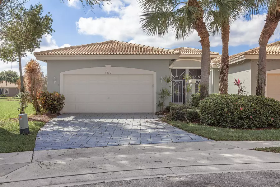 5852 Island Reach LN, Boynton Beach, FL 33437