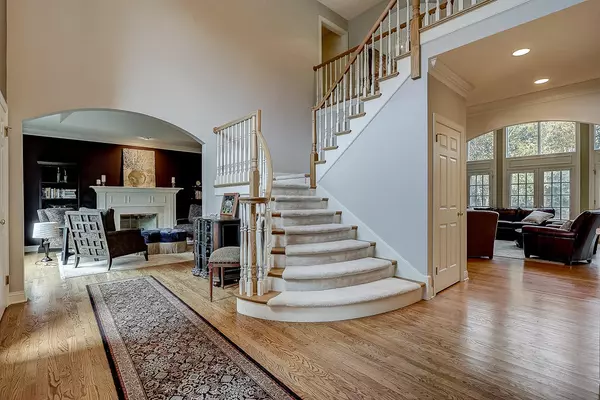 Mequon, WI 53092,10610 N Wood Crest Ct