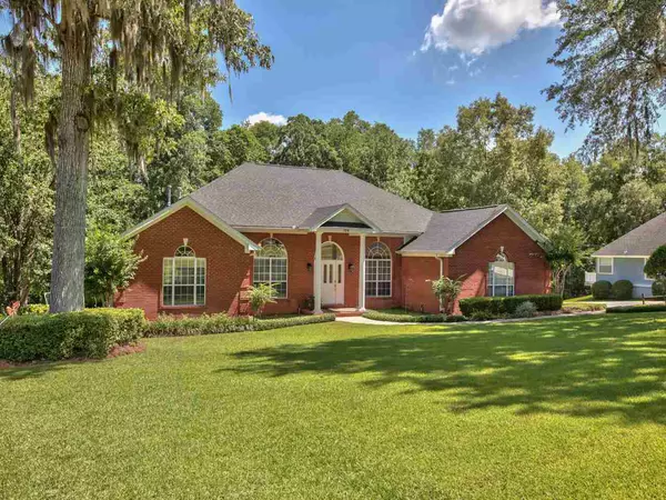 384 MEADOW RIDGE Drive, Tallahassee, FL 32312