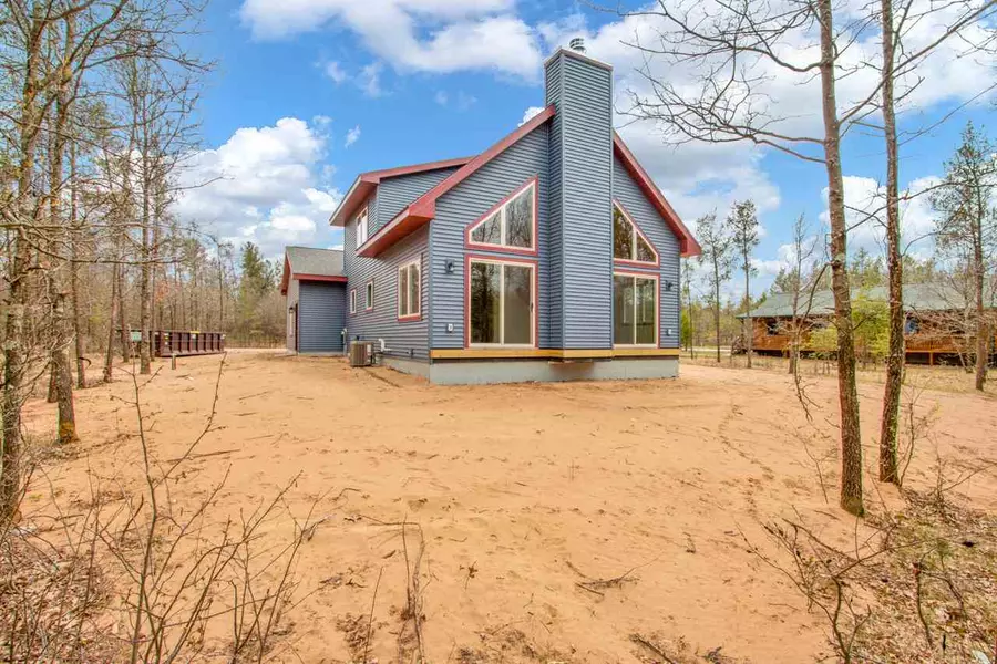 1340 Par Tr, Nekoosa, WI 54457