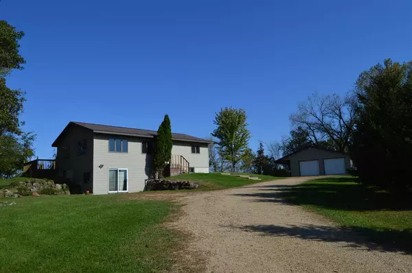 W6170 Gorman Rd, Rio, WI 53960