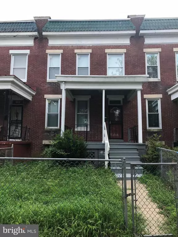 3925 MULBERRY ST, Baltimore, MD 21229