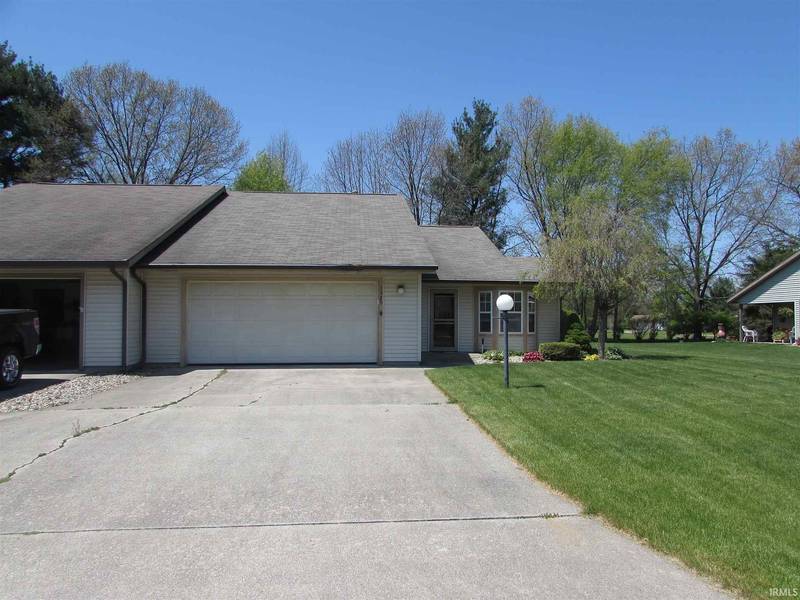 1529 Pine Ridge Court, Elkhart, IN 46514