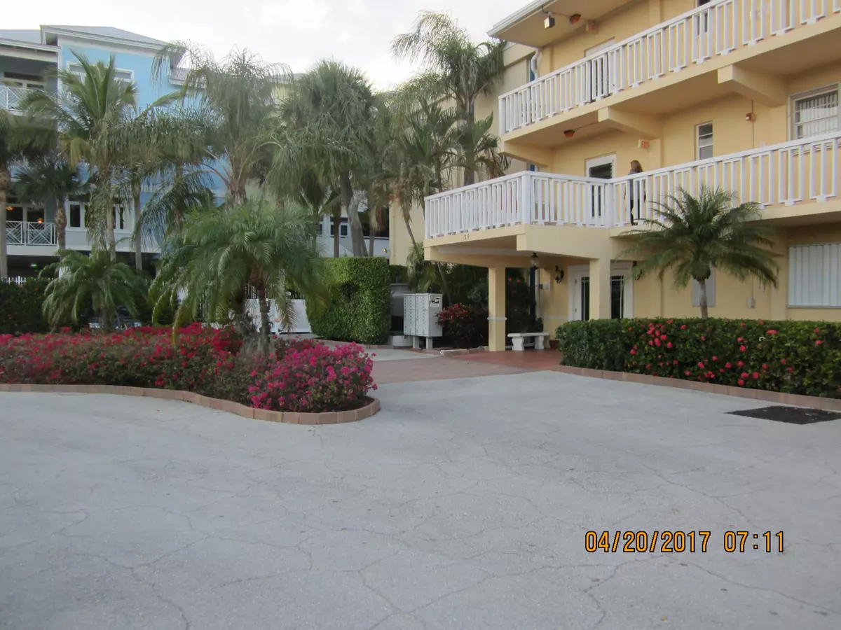 Lantana, FL 33462,311 E Ocean AVE 205