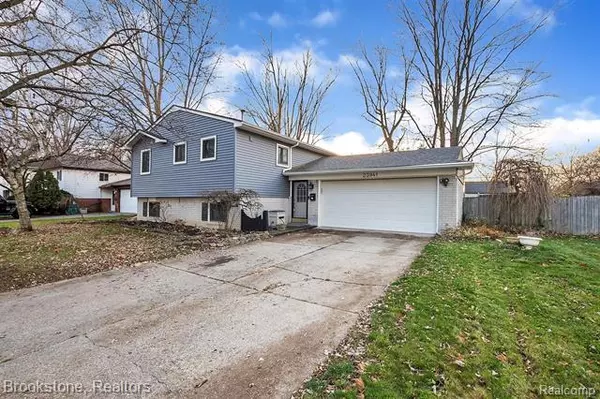 Farmington Hills, MI 48336,23941 BROOKPLACE CRT