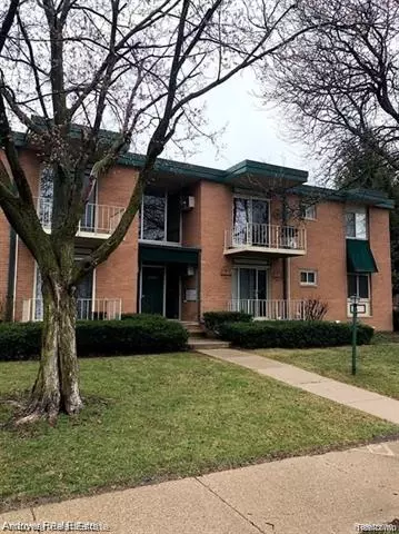 1880 AXTELL DR APT 8, Troy, MI 48084