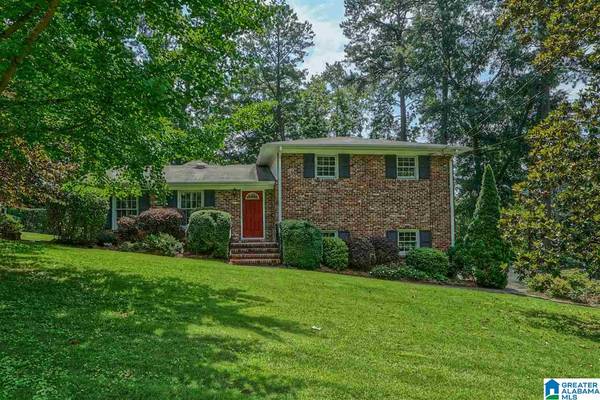 3261 WAGON GAP TRL, Vestavia Hills, AL 35216