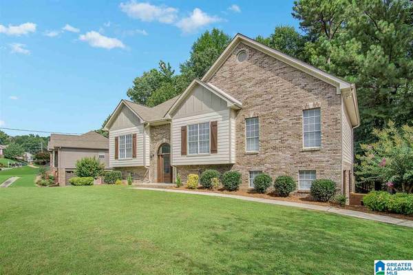 530 FIELDSTONE DR, Helena, AL 35080