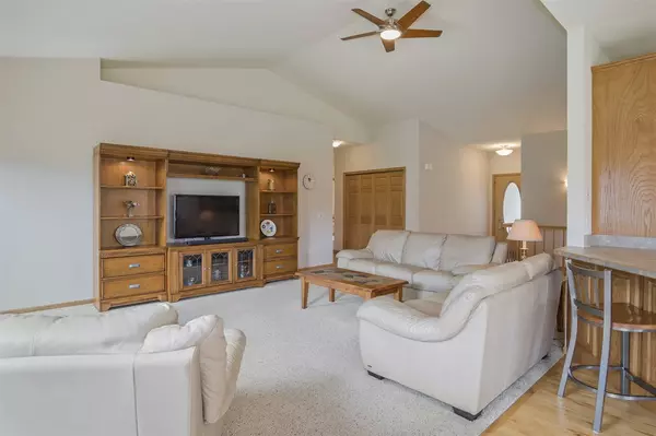 Sun Prairie, WI 53590,1221 Marcella Ct