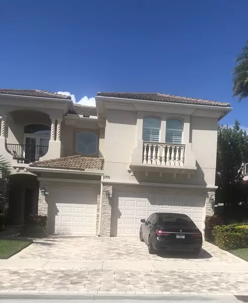 1719 W Hemingway DR, Juno Beach, FL 33408