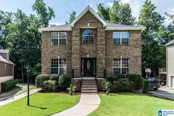 2609 VESTBROOK CIR, Vestavia Hills, AL 35243