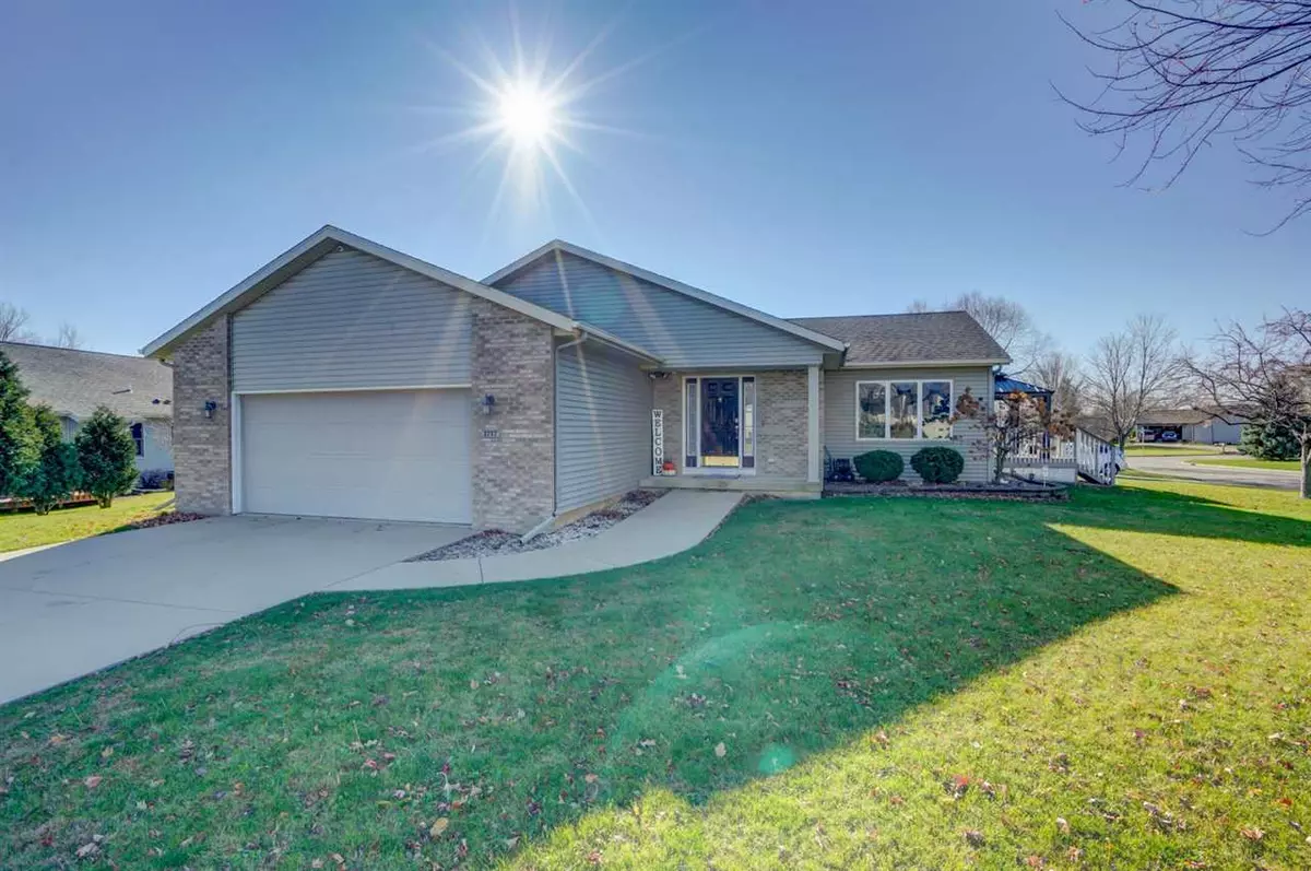 Sun Prairie, WI 53590,1717 Hidden Valley Tr