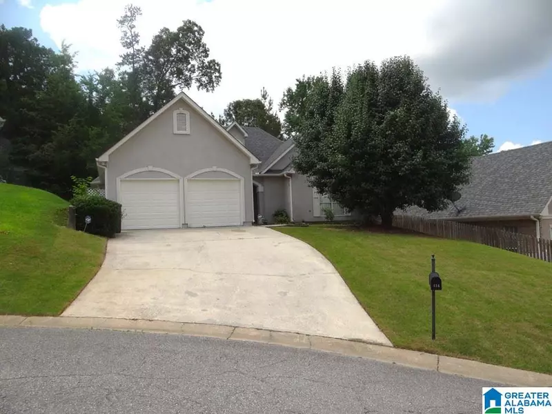 114 COBBLESTONE TERR, Pelham, AL 35124