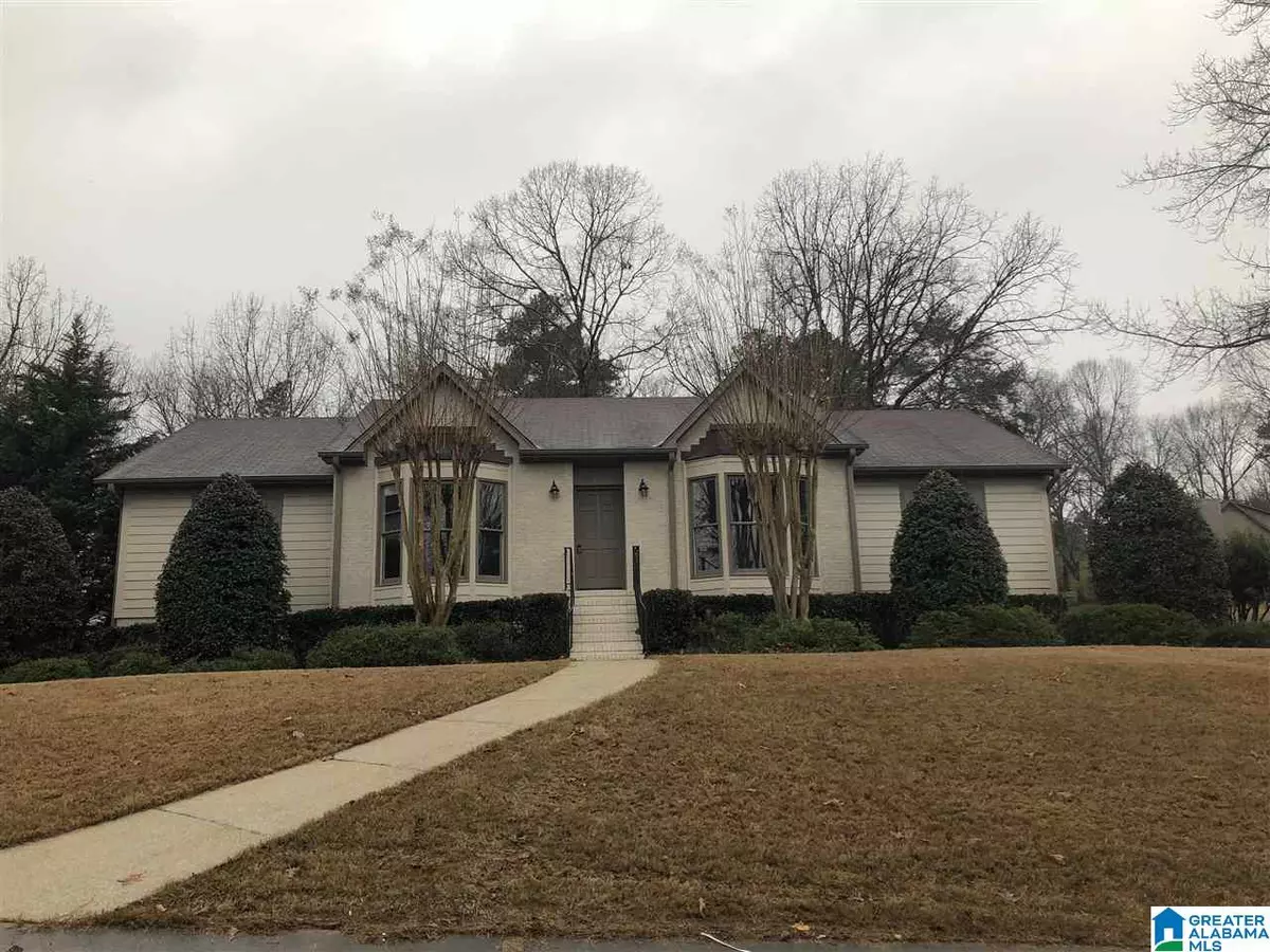 Hoover, AL 35244,500 OAK GLEN TRC