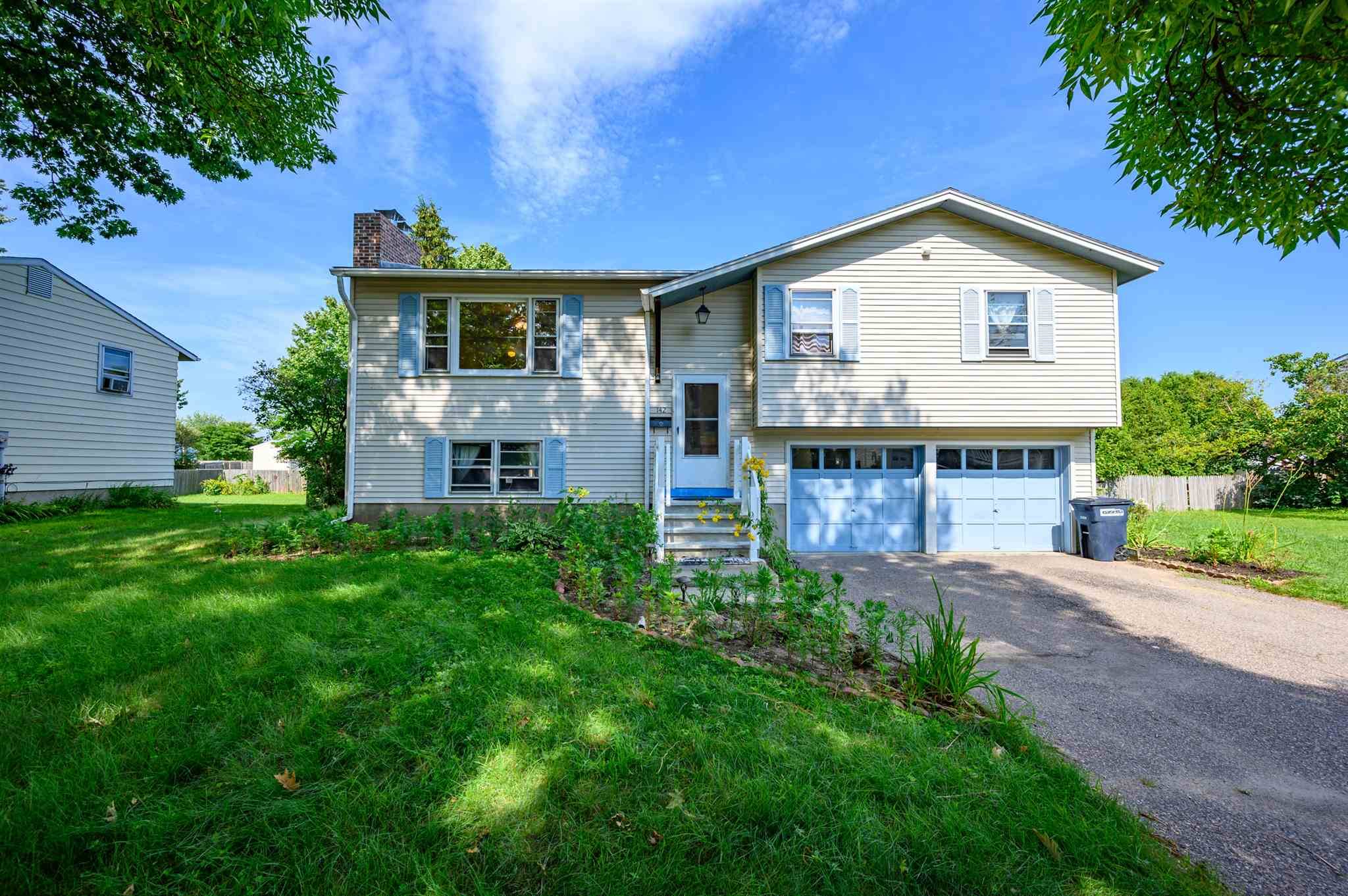 142 James AVE, Burlington, VT 05401
