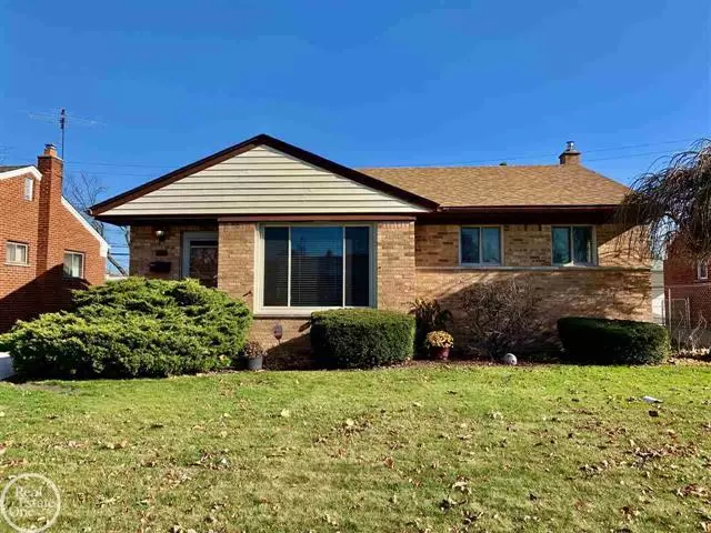 8604 DIXIE LANE, Dearborn Heights, MI 48127