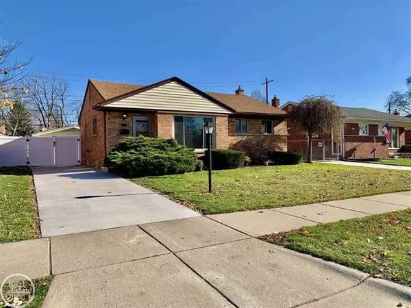 Dearborn Heights, MI 48127,8604 DIXIE LANE