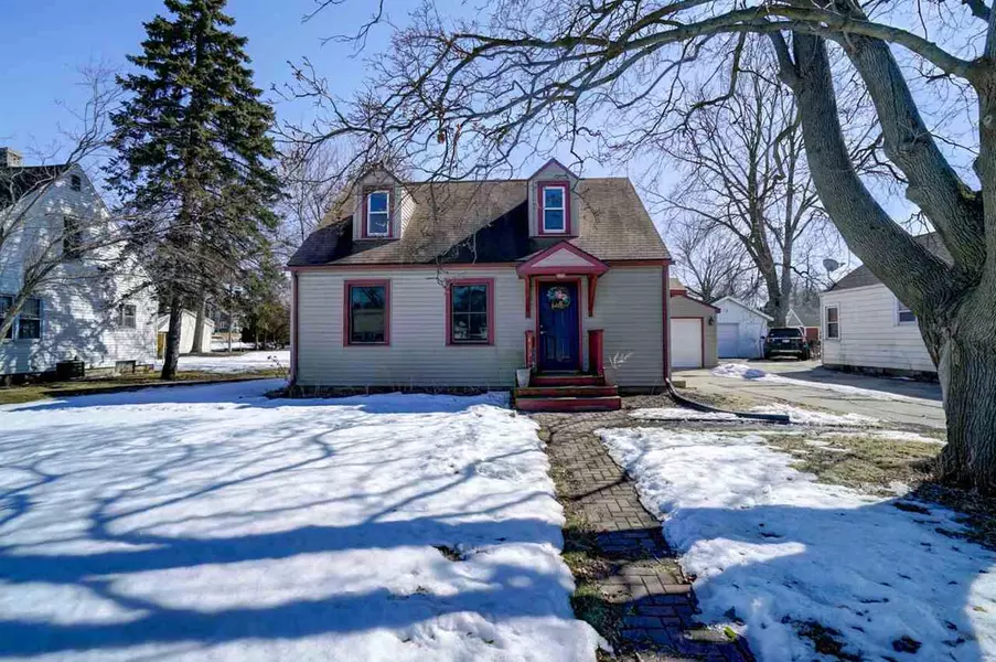 415 N Bristol St, Sun Prairie, WI 53590