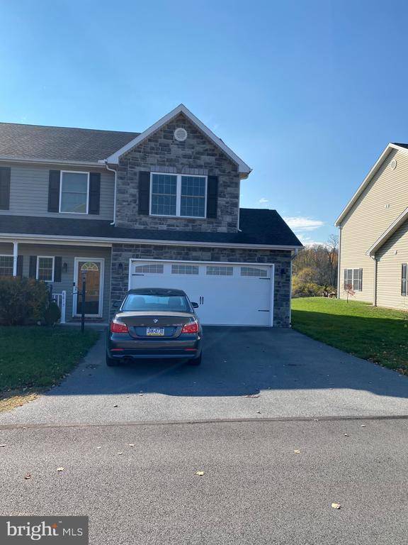 8815 CASPER DR, Waynesboro, PA 17268