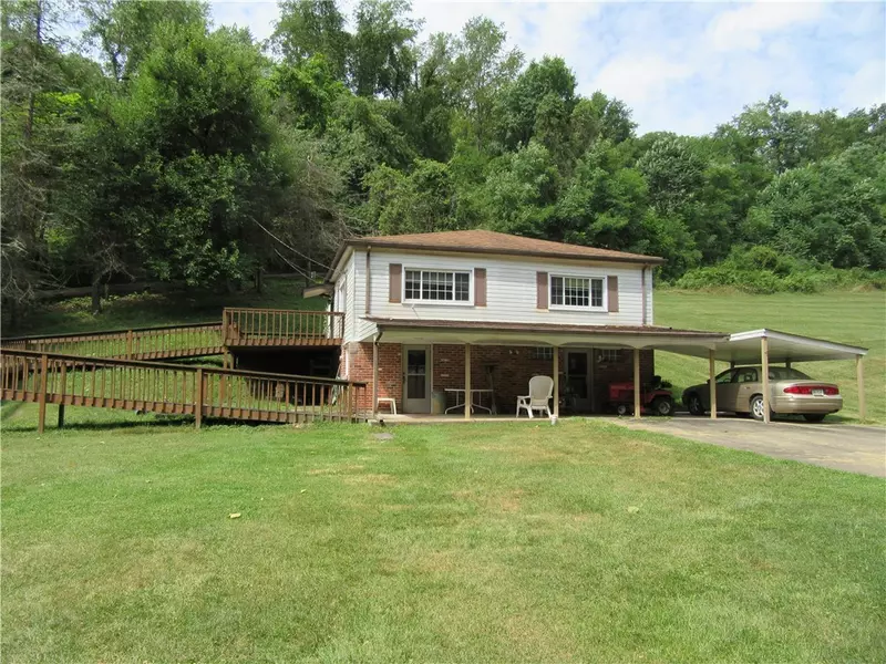 310 Wood, Bentleyville, PA 15314