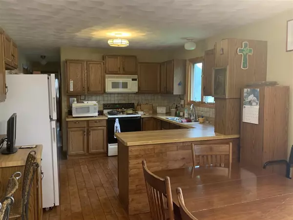 Fall River, WI 53932,112 Sunrise Ln