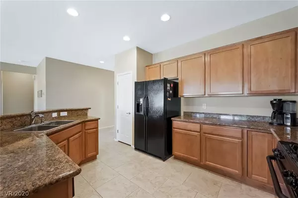 North Las Vegas, NV 89084,2332 Carrier Dove Way